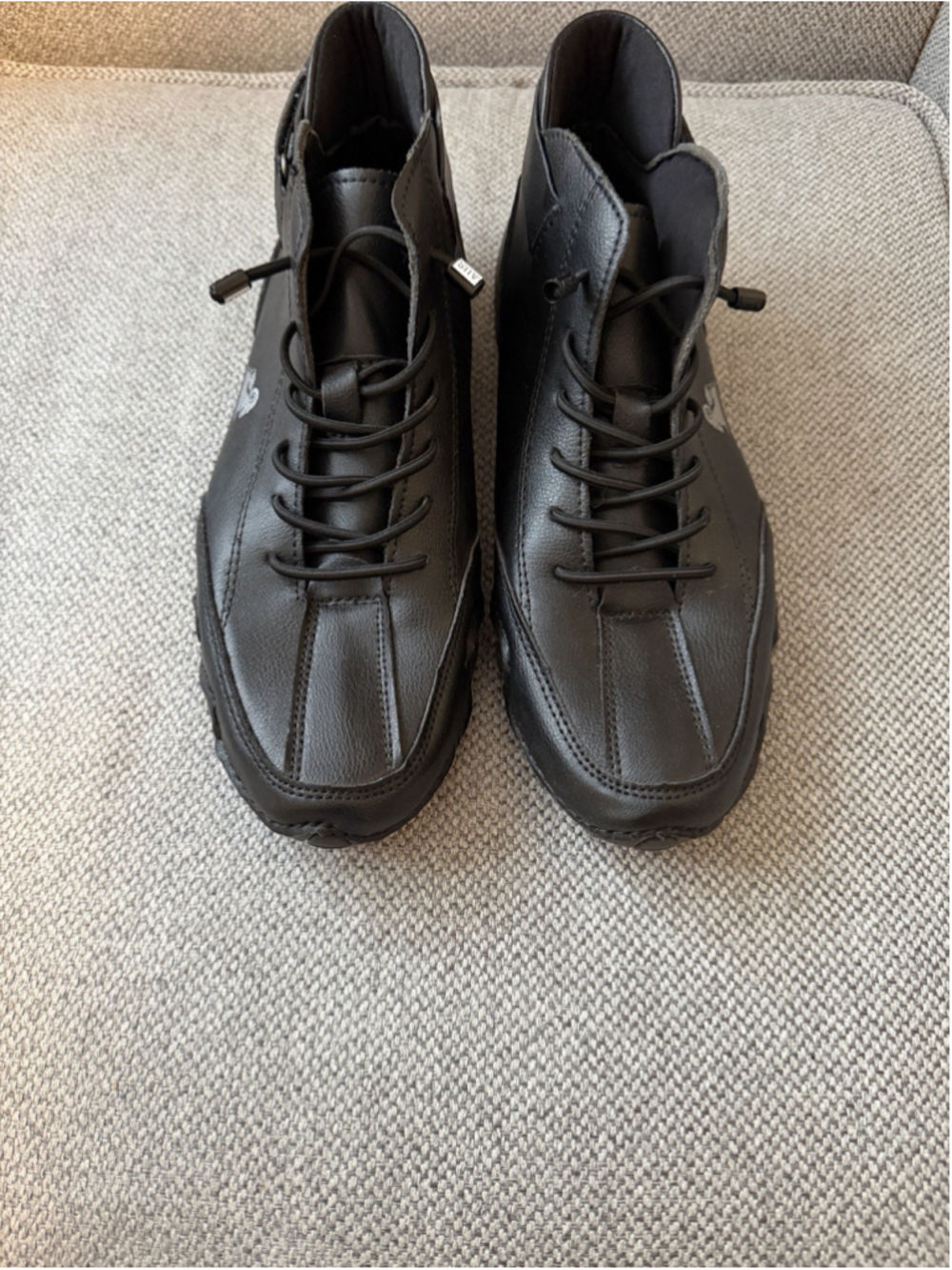 LDeck Shoes Mens 40 Black Leather Explorer Outdoors Non Slip